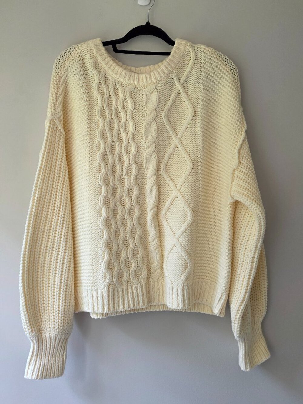 Free People Frankie Cable Knit Chunky Sweater Women's Size Small Cream EUC